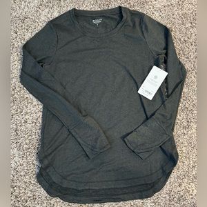 NWT Athleta Uptempo Top